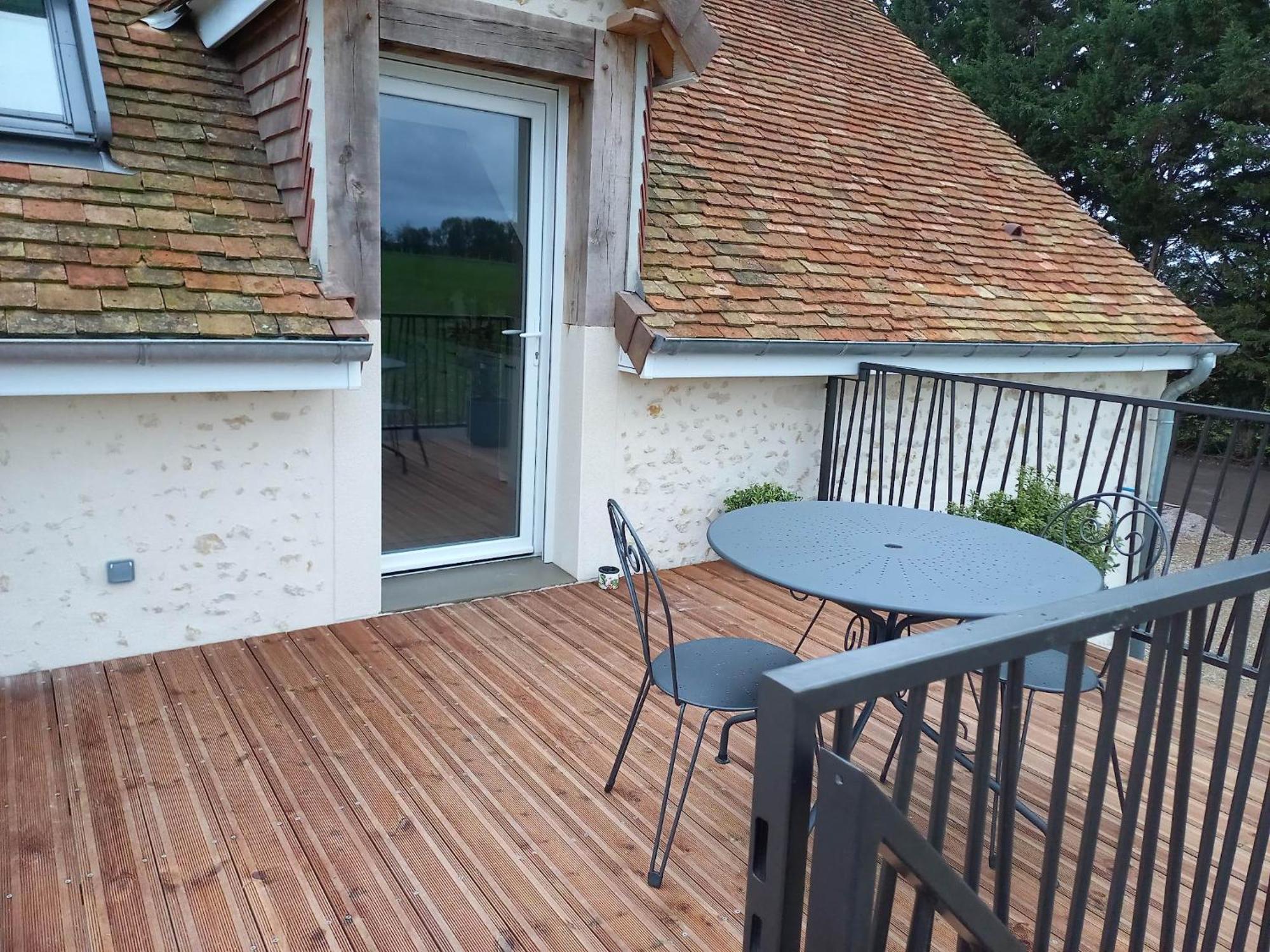 Gites & Spa Du Bien-Etre - Spa Privatif Courgains エクステリア 写真